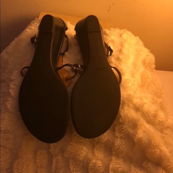 Coach Sandals - Picture 4 of 4